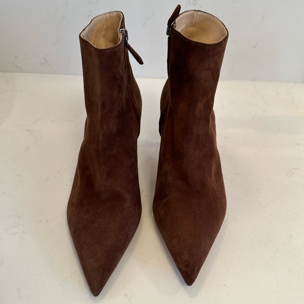 Brown Prada suede boots! Brand new! Size 7.5/8 39